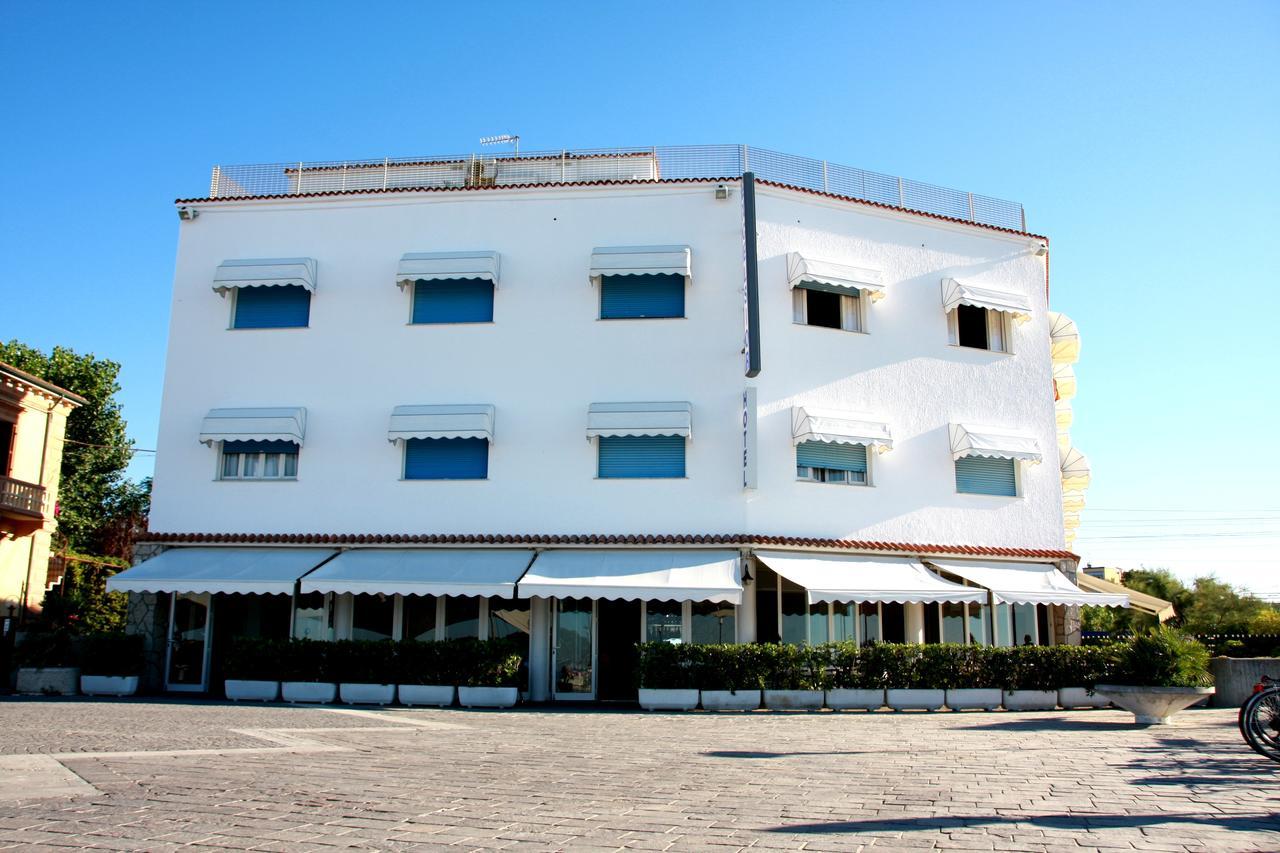 Hotel Excelsior Fano Ngoại thất bức ảnh